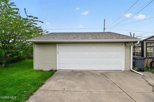 4552 283rd Street, Toledo, OH 43611