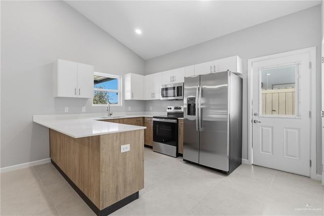 2612 Mockingbird Road 4, Weslaco, TX 78596