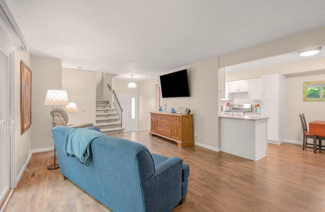 8771 Basswood Road, Eden Prairie, MN 55344