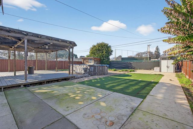 3469 W Euclid Ave, Stockton, CA 95204