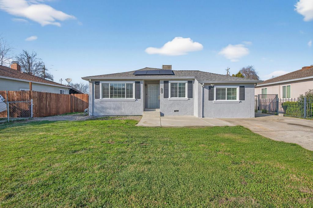 3469 W Euclid Ave, Stockton, CA 95204