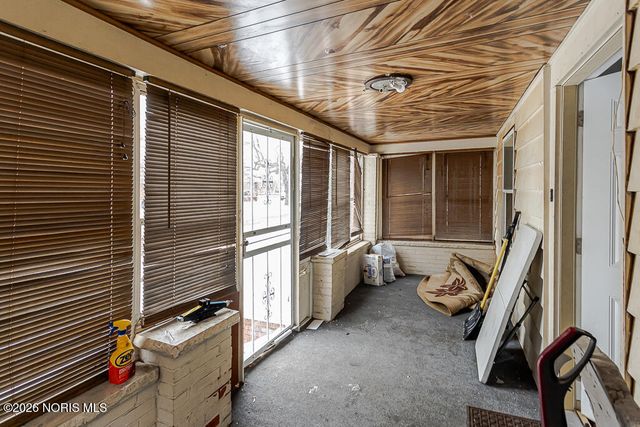 54 E Lake Street, Toledo, OH 43608