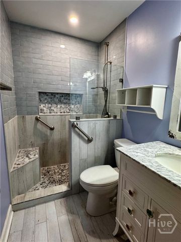 32 E Deerwood Road, Savannah, GA 31410