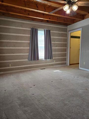 8441 Toestring Valley Road, Spring City, TN 37381