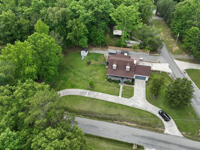 8441 Toestring Valley Road, Spring City, TN 37381