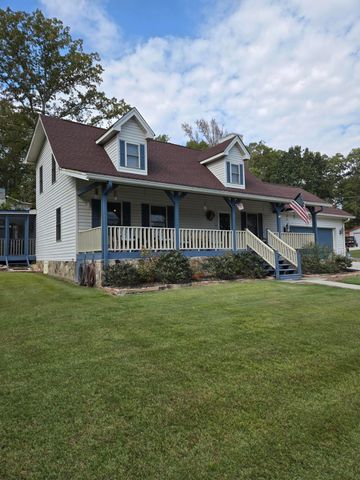 8441 Toestring Valley Road, Spring City, TN 37381
