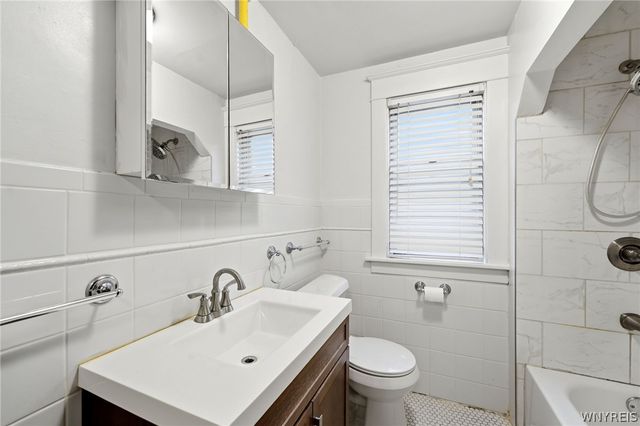 288 Hastings Avenue, Buffalo, NY 14215