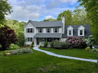 11 Brack Farm Road, East Hampton, CT 06424