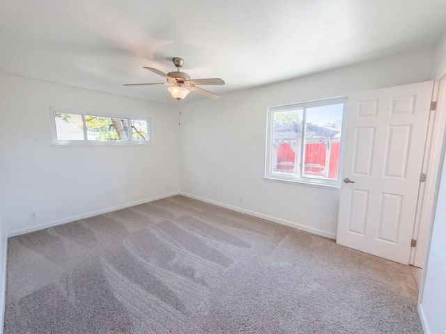 5208 Fernwood Way, Sacramento, CA 95841