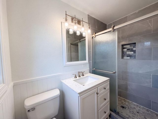 5208 Fernwood Way, Sacramento, CA 95841