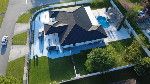 13430 SW 192nd St, Miami, FL 33177