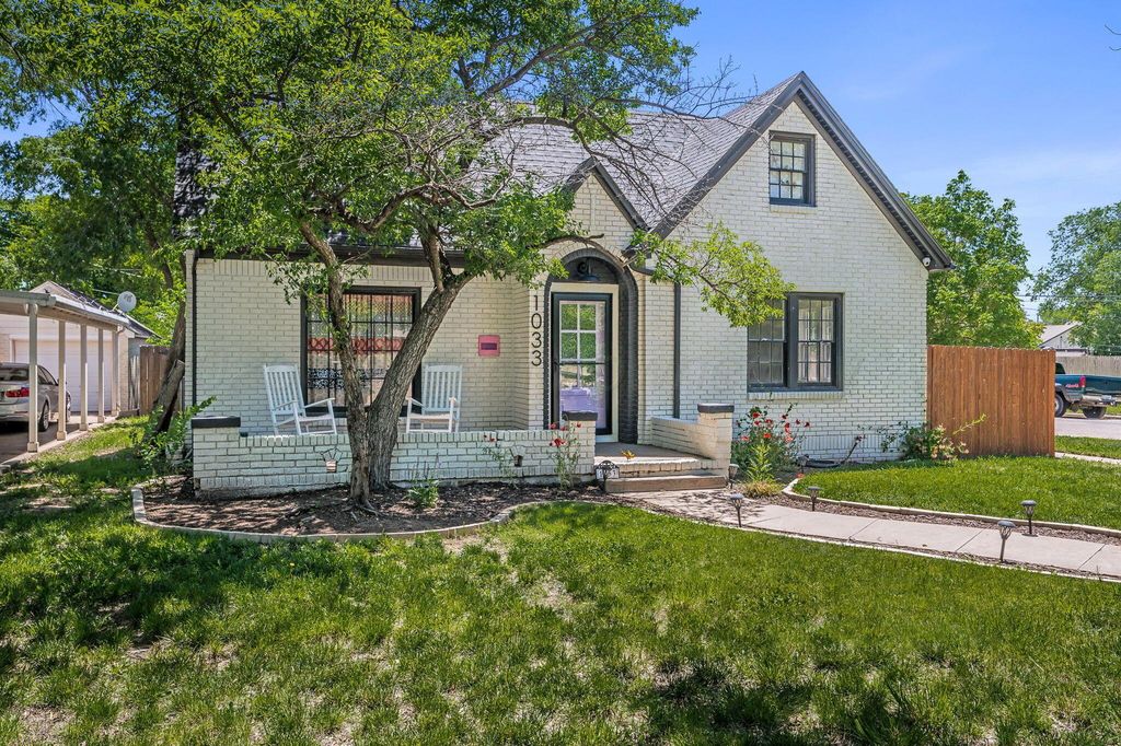 1033 BOWIE Street, Amarillo, TX 79102