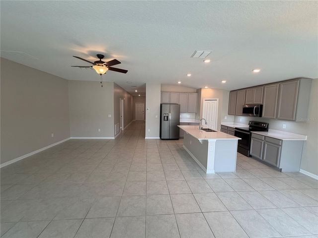 16491 GLASSY LOCH LOOP, Clermont, FL 34714