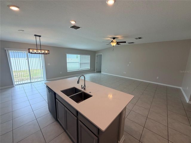 16491 GLASSY LOCH LOOP, Clermont, FL 34714