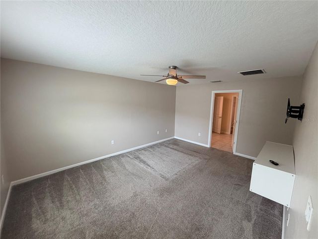 16491 GLASSY LOCH LOOP, Clermont, FL 34714