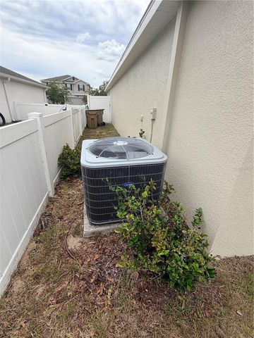 16491 GLASSY LOCH LOOP, Clermont, FL 34714