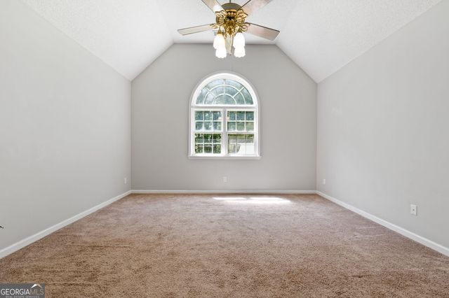 527 Barhams Ridge Drive, Mcdonough, GA 30252