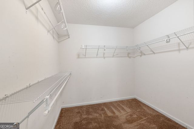 527 Barhams Ridge Drive, Mcdonough, GA 30252