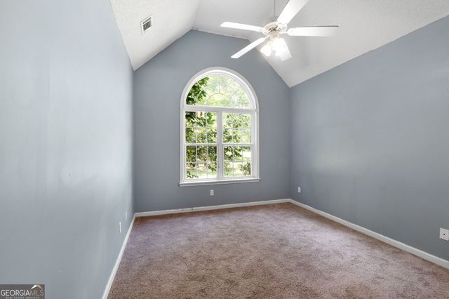 527 Barhams Ridge Drive, Mcdonough, GA 30252