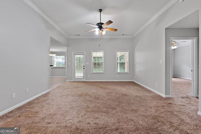 527 Barhams Ridge Drive, Mcdonough, GA 30252