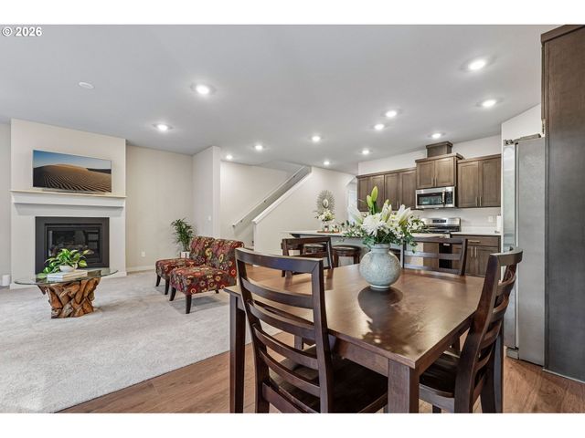 23830 Sw Vermillion Dr, Tualatin, OR 97062