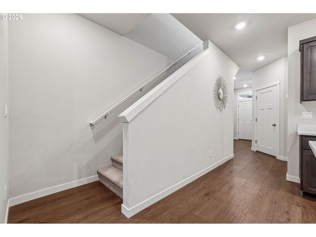 23830 Sw Vermillion Dr, Tualatin, OR 97062