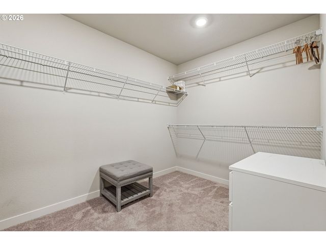 23830 Sw Vermillion Dr, Tualatin, OR 97062