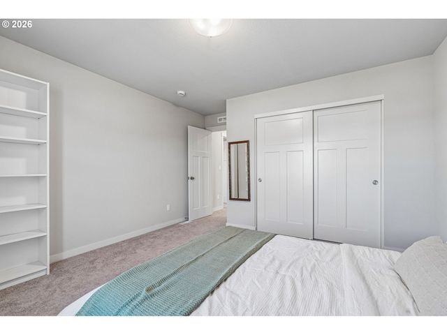 23830 Sw Vermillion Dr, Tualatin, OR 97062