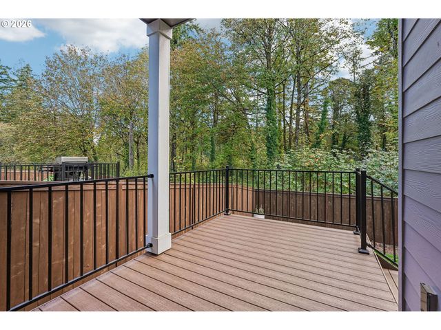 23830 Sw Vermillion Dr, Tualatin, OR 97062