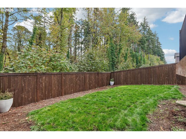 23830 Sw Vermillion Dr, Tualatin, OR 97062