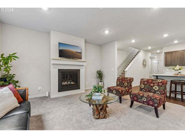 23830 Sw Vermillion Dr, Tualatin, OR 97062