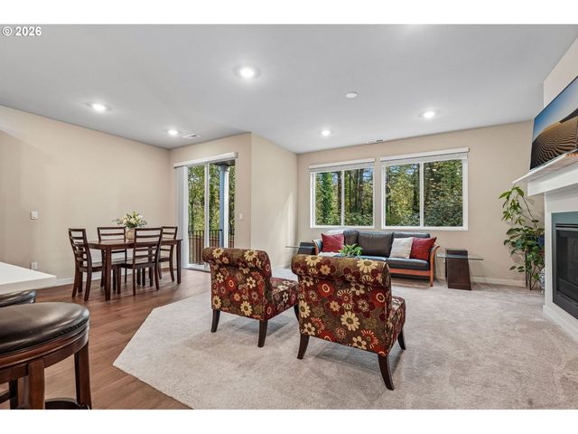 23830 Sw Vermillion Dr, Tualatin, OR 97062