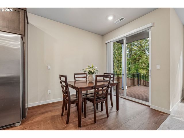 23830 Sw Vermillion Dr, Tualatin, OR 97062