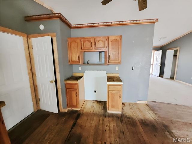 24751 Mayapple Lane, Lebanon, MO 65536