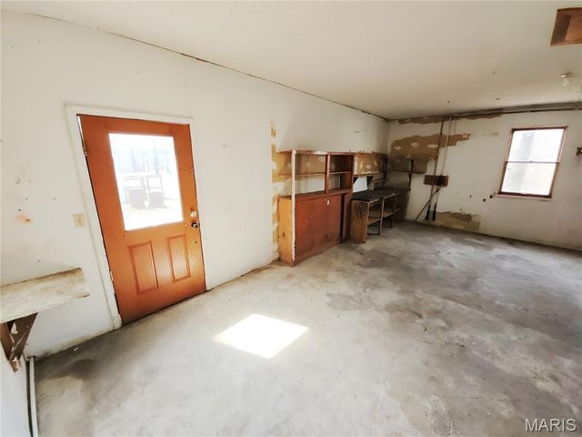 24751 Mayapple Lane, Lebanon, MO 65536