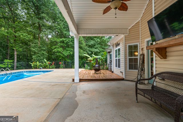 155 Quig Youngs Road, Moreland, GA 30259