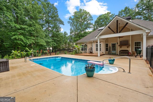 155 Quig Youngs Road, Moreland, GA 30259