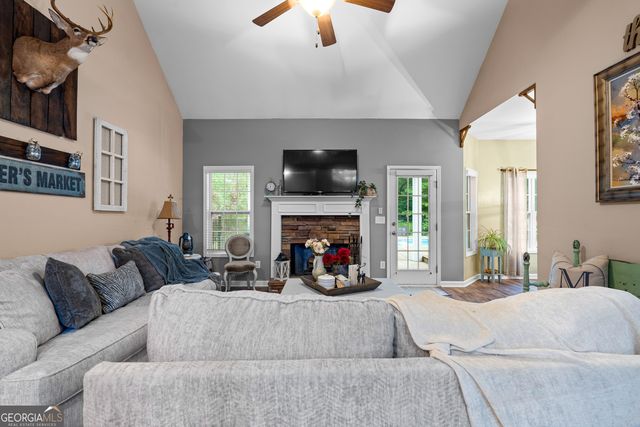 155 Quig Youngs Road, Moreland, GA 30259