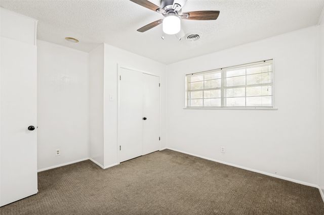 19 Shadowood Lane, Gainesville, TX 76240