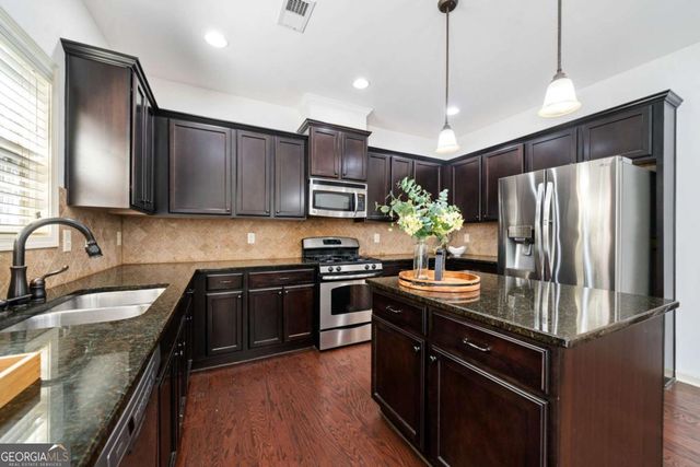 5265 Winflow Way, Suwanee, GA 30024