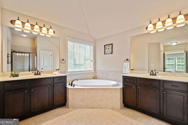 5265 Winflow Way, Suwanee, GA 30024