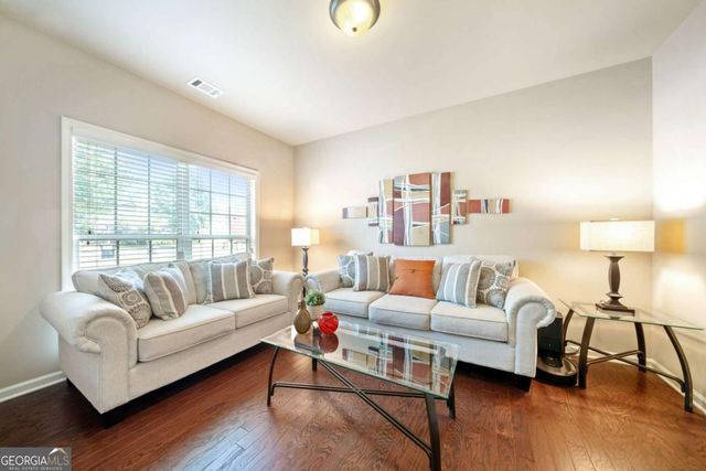 5265 Winflow Way, Suwanee, GA 30024