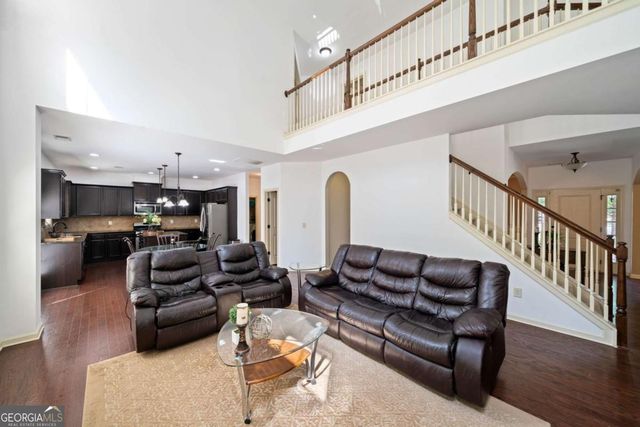 5265 Winflow Way, Suwanee, GA 30024