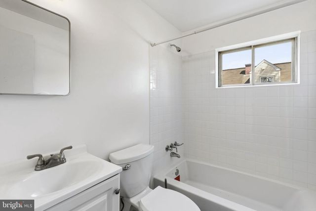 3215 WOODSIDE AVE, Baltimore, MD 21234