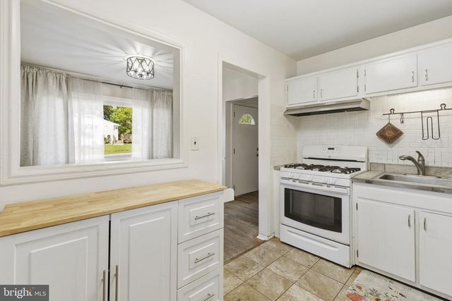 3215 WOODSIDE AVE, Baltimore, MD 21234