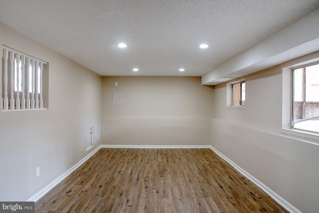 914 ASTON MARTIN DR, Lindenwold, NJ 08021