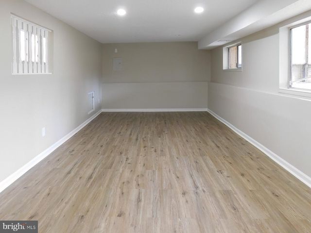 914 ASTON MARTIN DR, Lindenwold, NJ 08021