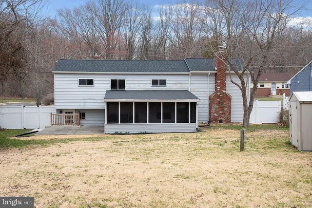 914 ASTON MARTIN DR, Lindenwold, NJ 08021