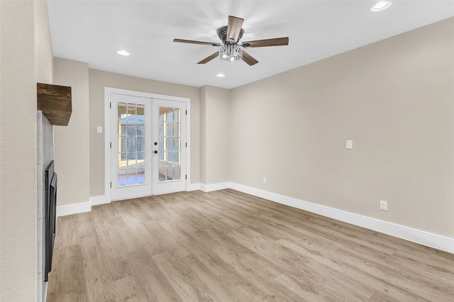 3002 Carolyn Court, Bedford, TX 76021