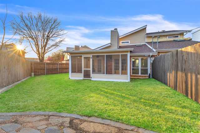 3002 Carolyn Court, Bedford, TX 76021